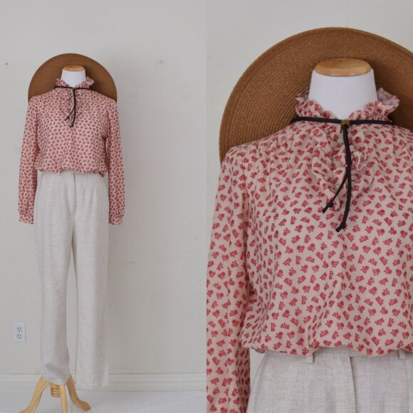 Vintage 70s Ditsy Floral Polyester Pullover Union Made Blouse by Alamode of Cali - Picture 1 of 11